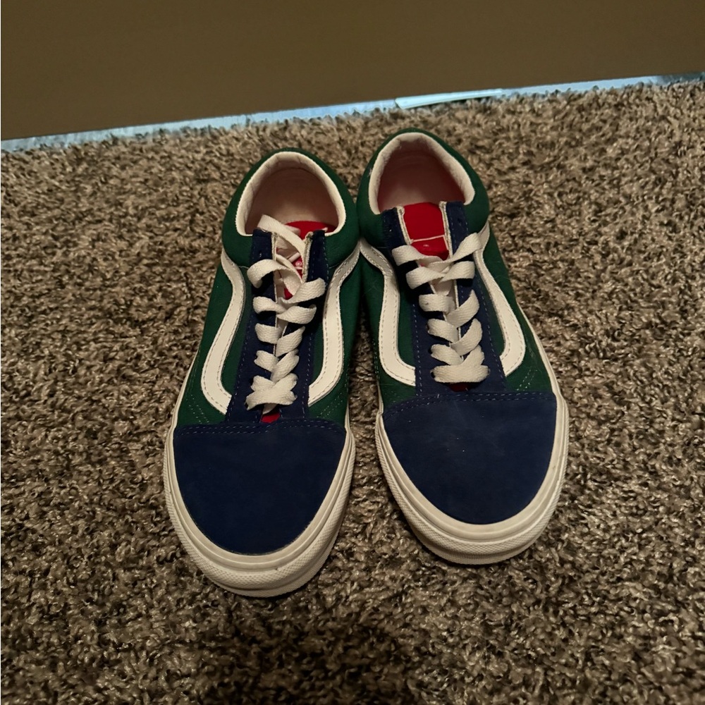 Vans